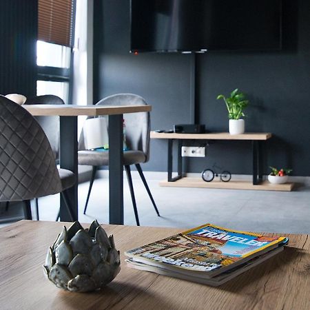 Apartamenty Dworcowa 60 กลีวิตเซ ภายนอก รูปภาพ