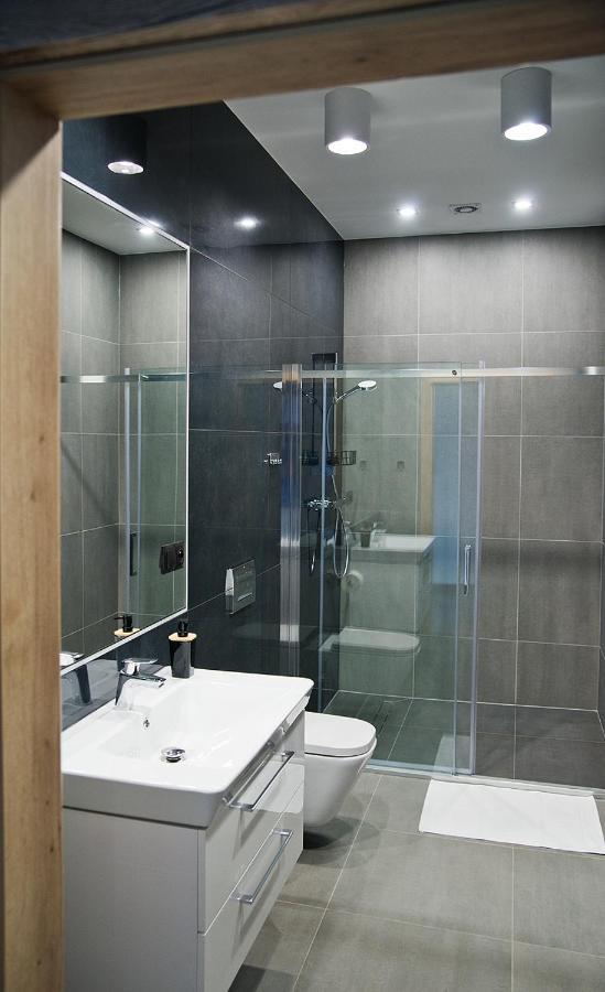 Apartamenty Dworcowa 60 กลีวิตเซ ภายนอก รูปภาพ
